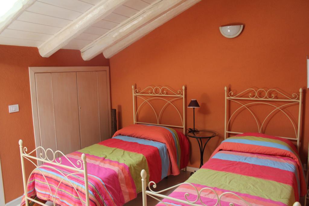 Hotel Porta Santa Maria Busca 객실 사진